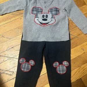 Disney Gray Mickey Mouse‎ Shirt